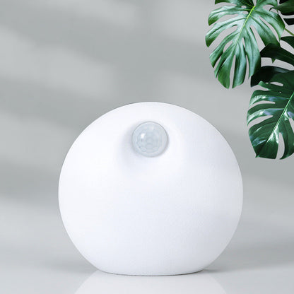 FreshTail – Automatic Pet Deodorizer