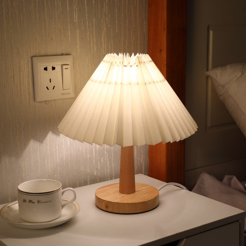 Usb Vintage Pleated Lamp