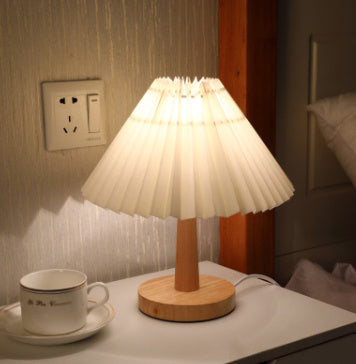 Usb Vintage Pleated Lamp